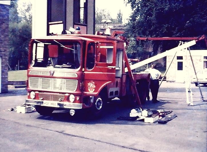 KDF146E AEC Mercury TGM6/Marshall heavy RT Gloucs