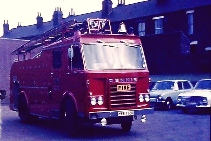 NWB 416K Sheffield Dennis F48 PL