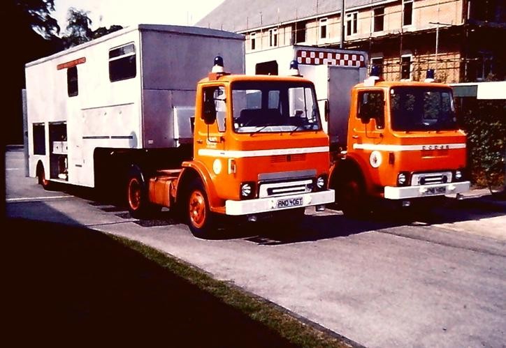 AND406T semi trailers Dodge G GMC