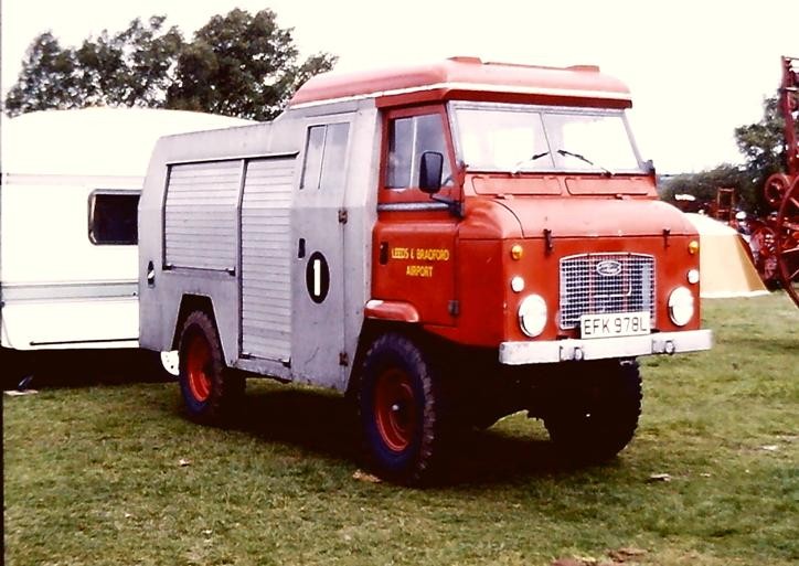 EFK978L Land Rover FC/ Carm RIV