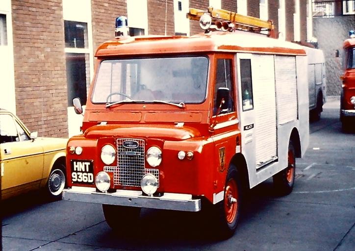 HNT936D Land Rover L4P Salop
