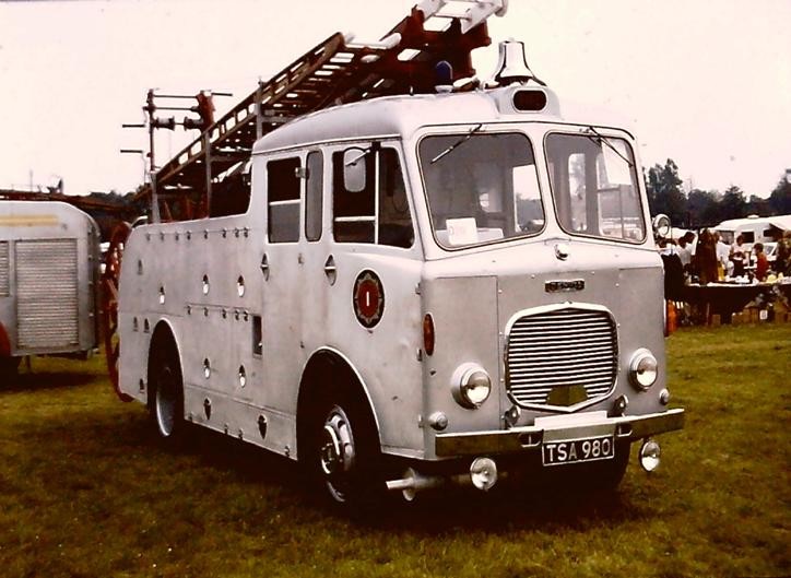TSA980 Dennis F26 PE Grampian