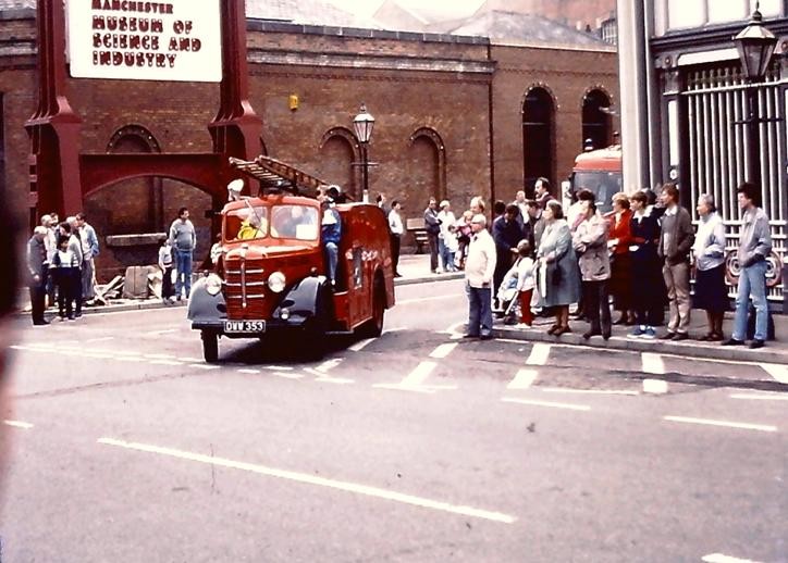 DWW353 BEDFORD MSZ HRT