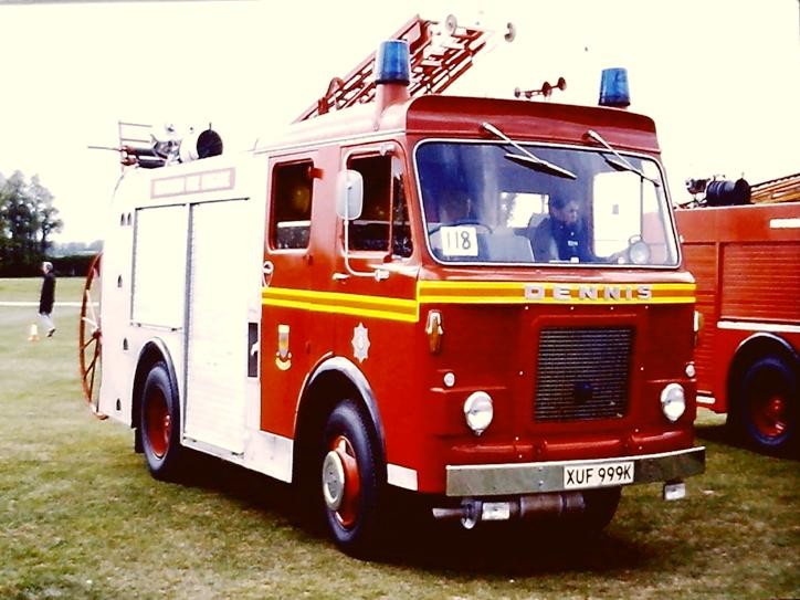 XUF999K Dennis DJ WrE Sussex