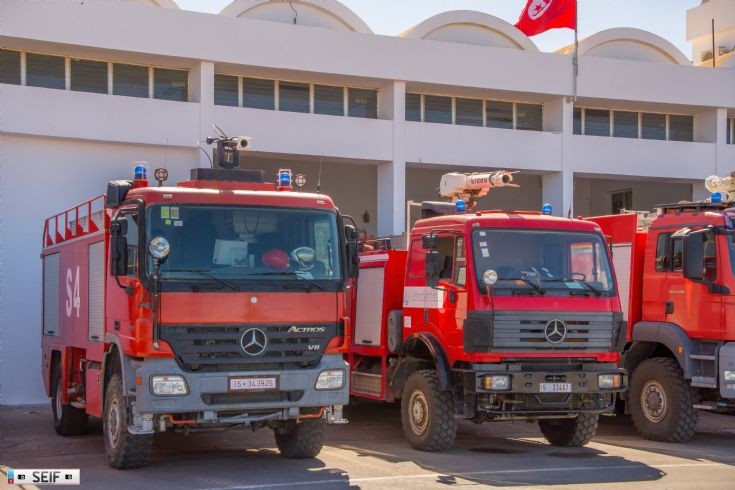 Mercedes Benz Actros V8 + Mercedes Benz 2038 