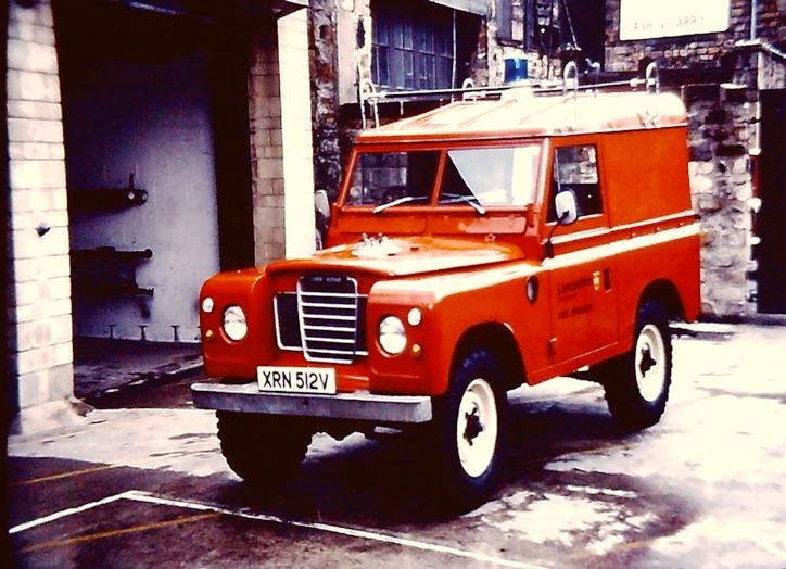 XRN512V Land Rover 88 L4V Lancs