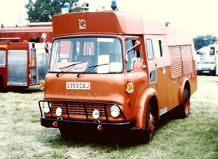 Q353DAJ Bedford TK/HCBA military domestic tender 