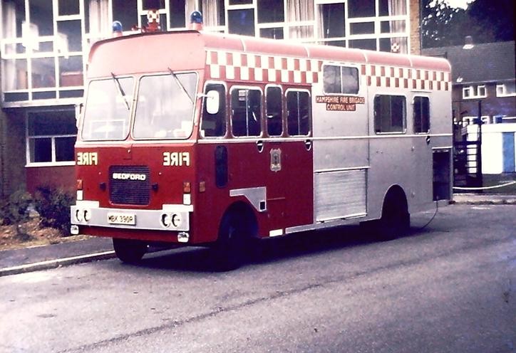 MBK390R Bedford VAS/HFS incident command unit