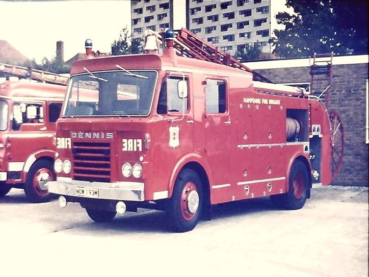 NOW193M Dennis F48 PE Hants