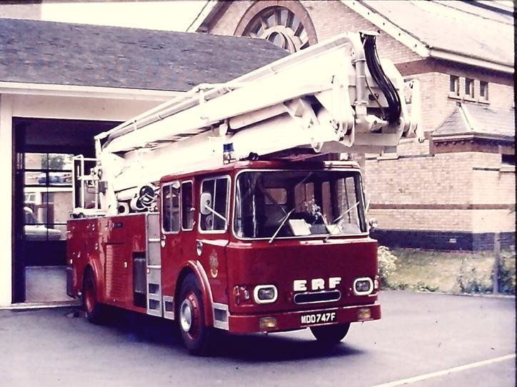 MDD474F ERF SS85' HP Gloucs