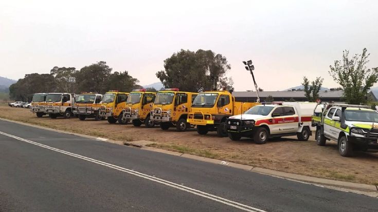 ACT & QLD fire Isuzu light tankers, Canberra Austr