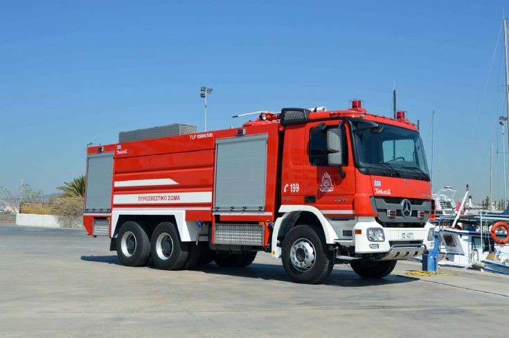Hellenic Fire Service MB/Temax firetruck