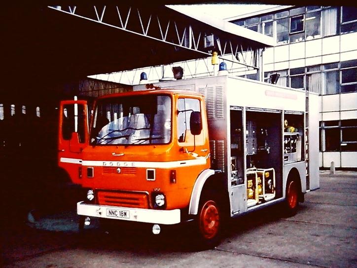 NNC18W EST Dodge G1313/Angloco GMC