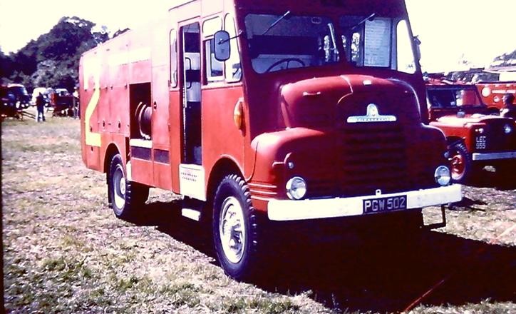PGW502 Bedford RLHZ Green Goddess