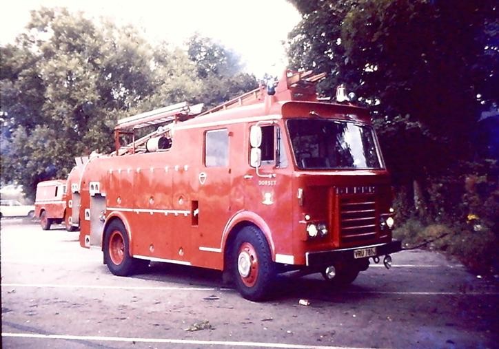 VRU781J Dennis F108 Bournemouth Dorset Pump
