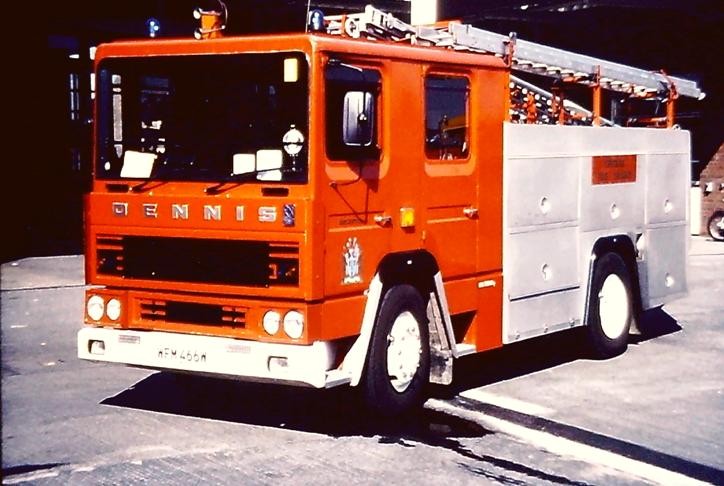 WFM466W Dennis RS133 WrL Cheshire