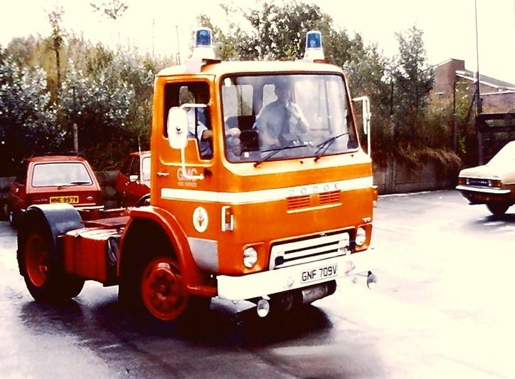 GNF709V Dodge G16 Tractor GMC