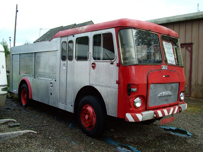 Albion Foam Salvage Tender