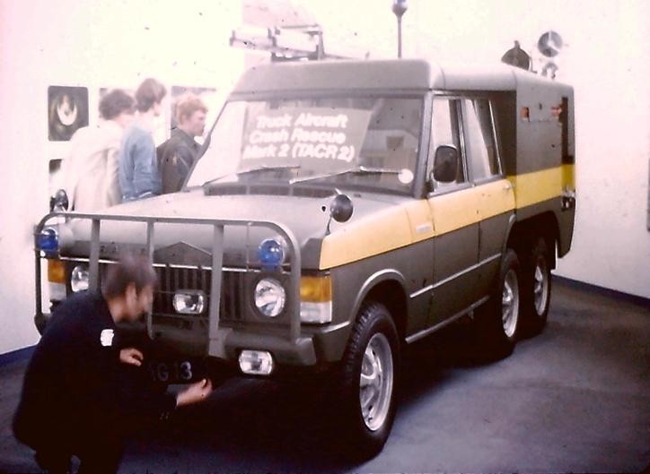 Range Rover TACR2 Gloster Saro