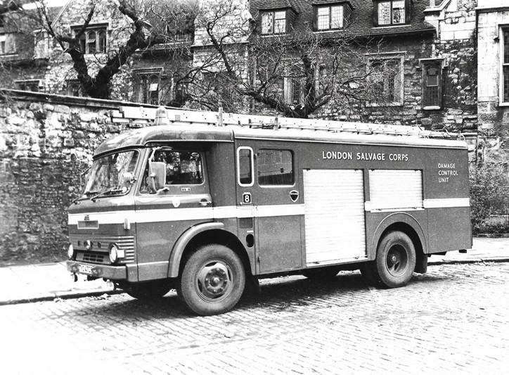 Ford D/CFE DCU London SC TYO470S