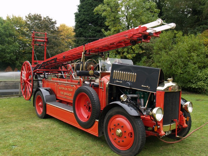 1930 Low Load Dennis FA4067
