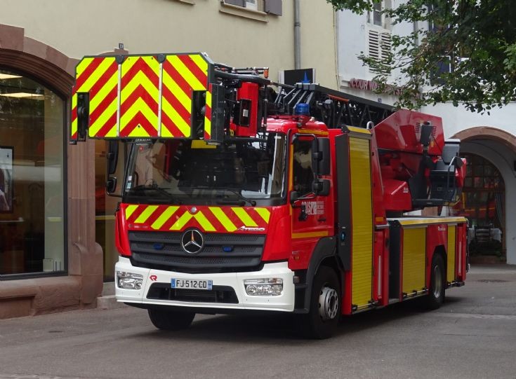 Mercedes TTL 32XS