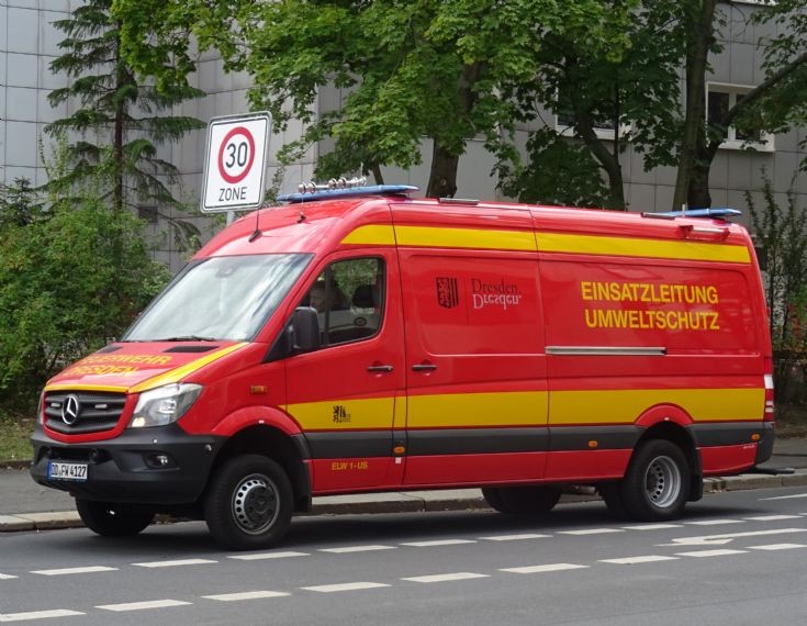 Command Van Dresden