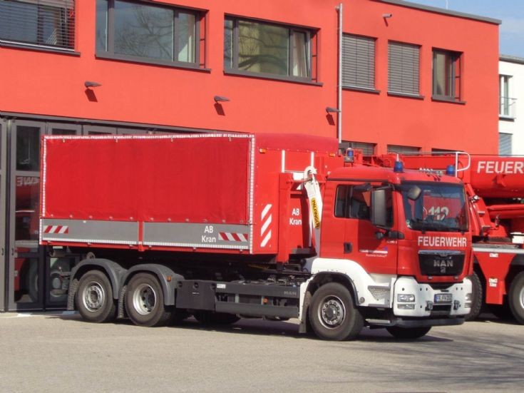 MAN Prime Mover Crane support pod