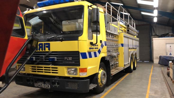 E One Volvo FL12 T345ECK