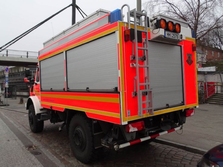 MB Unimog-RW2 rescue