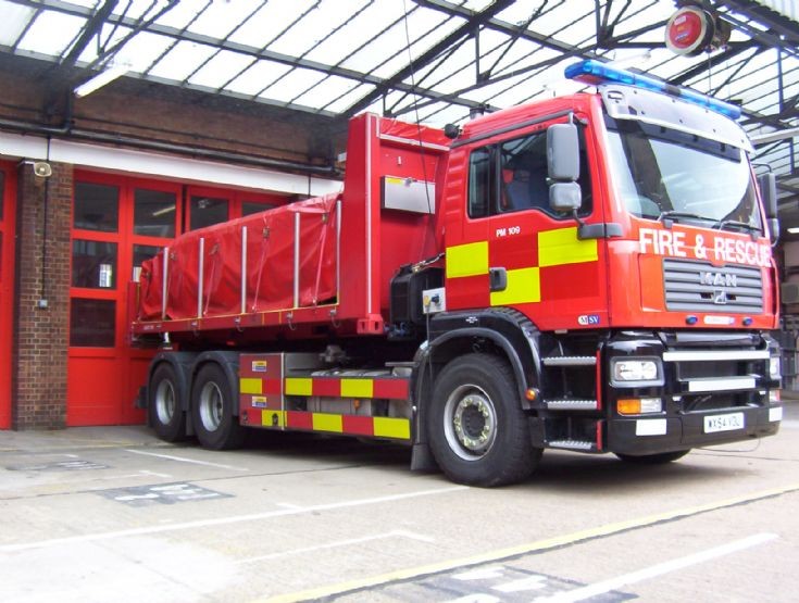 Fire Engines Photos MAN Marshall USAR East Ham London fire-engines-photos-man-marshall-usar-east-ham-london