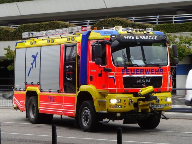 MAN-Rosenbauer Pump-Rescue