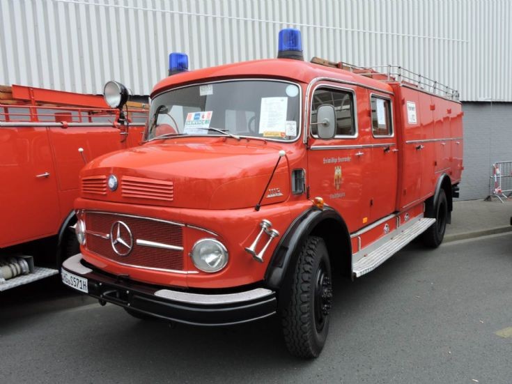 Fire Engines Photos Mb 1113 Metz Hose Tender