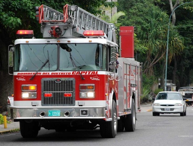 Spartan Ladder Truck Capital District Caracas City