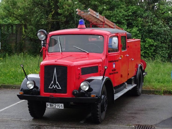 Magirus Deutz TLF15 Pump