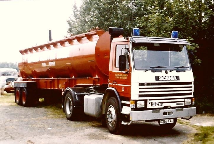 D355FAJ Scania 92M Foam Bowser Cleveland