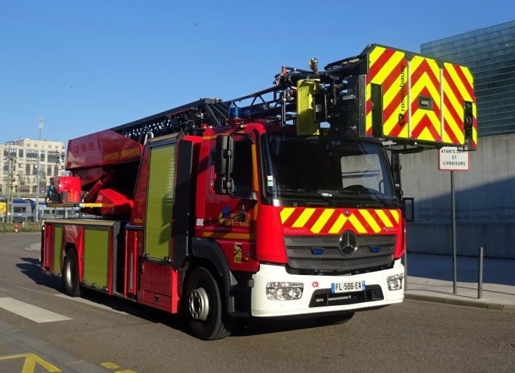 Mercedes TTL 32XS Rosenbauer 