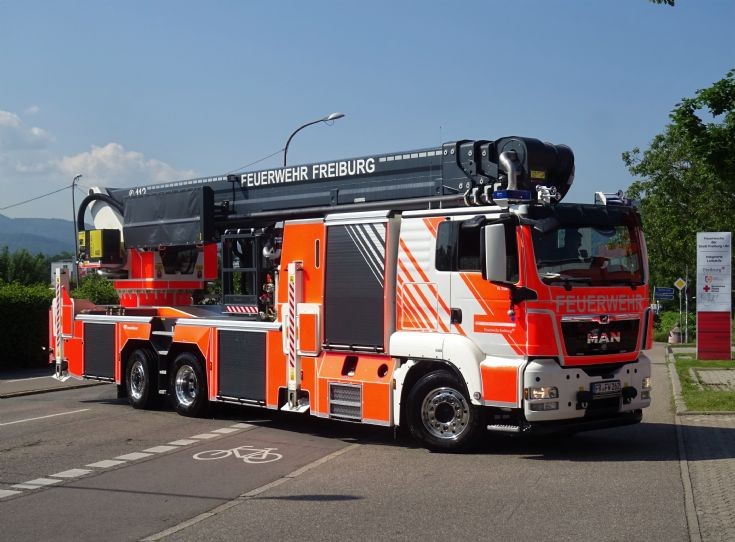 MAN-Rosenbauer Skylift 40