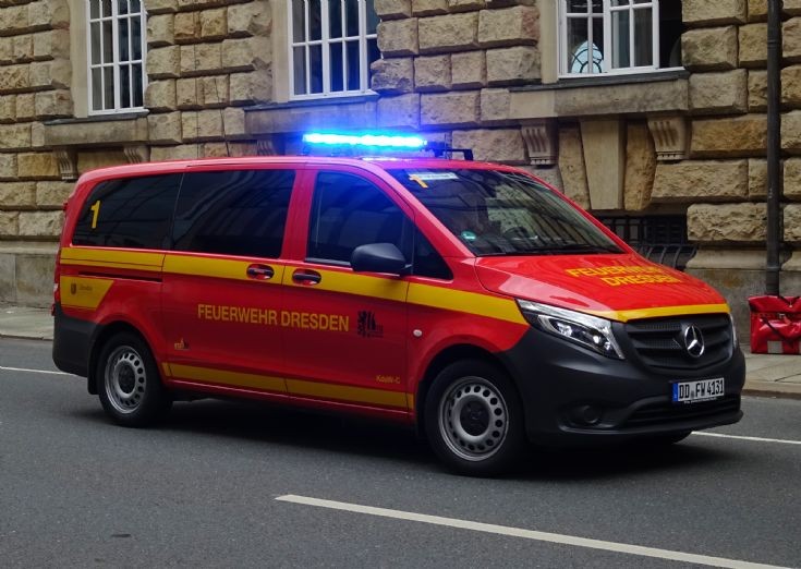 MB - Command Car