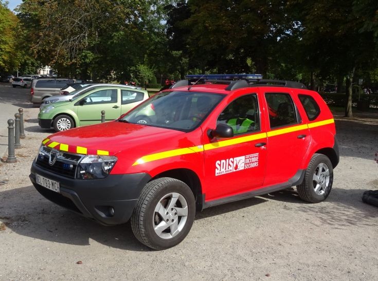 Dacia - Off Road Command Car 