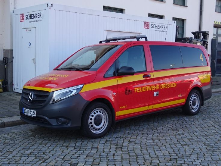 MB Command Van
