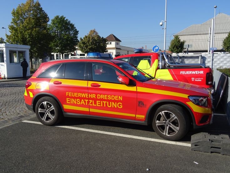 MB Command Car
