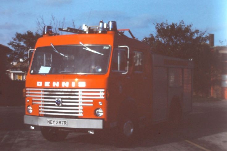 NEY287R Dennis R61 WrL Clwyd