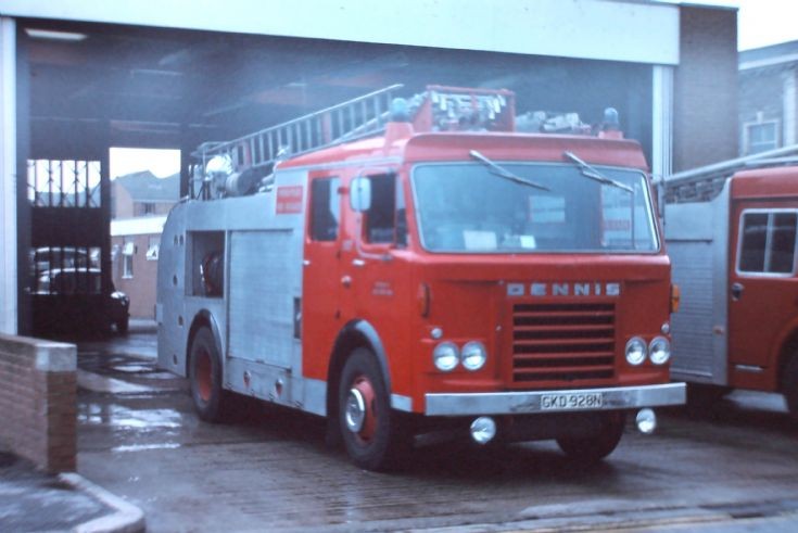 GKD928N Dennis F49 pump ladder Merseyside