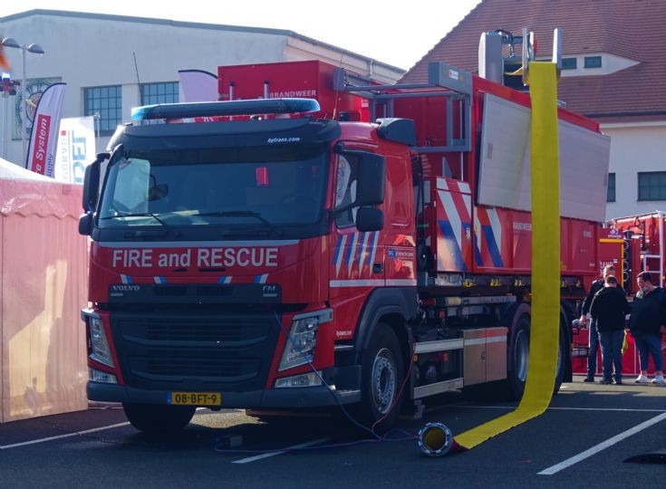 Volvo Primer mover with heavy pump unit