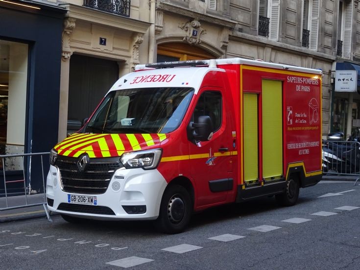 Renault - Ambulance 