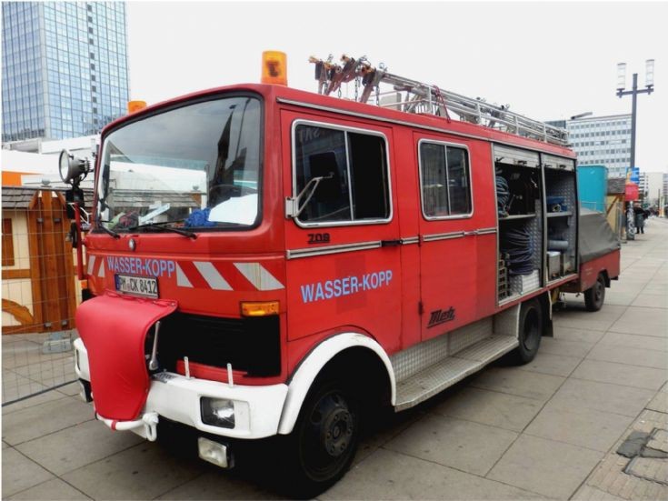 MB709 - Metz LF8 Light Pumper