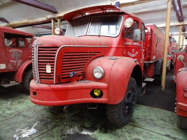 Berliet GLC Airport Tender