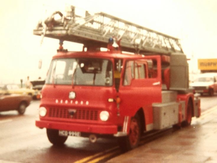 HCD999E Bedford TG/Merryweather TL W.Sussex