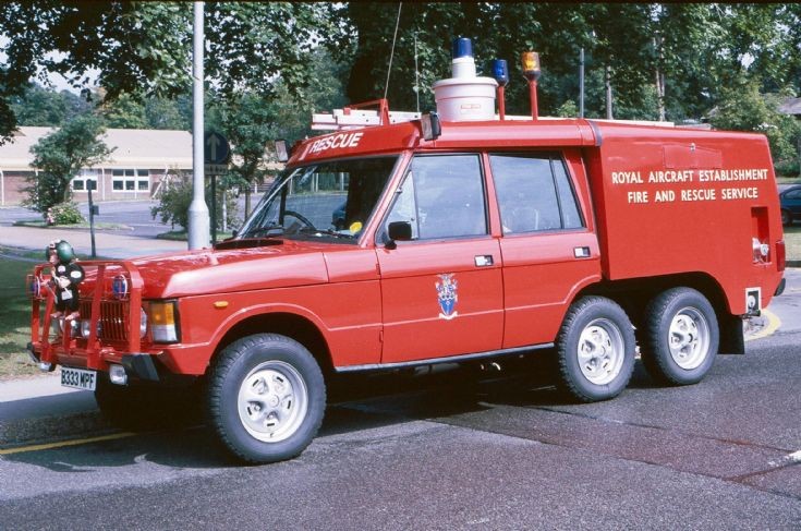 Range Rover/Gloster Saro RIV B333MPF Farnborboroug